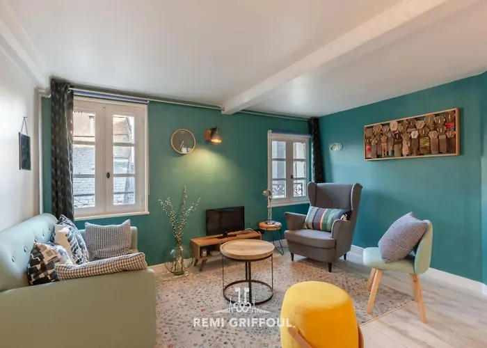 Confidentielle House Historic City Center 4 Guests