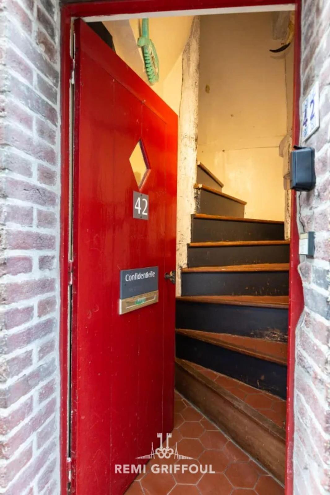 Confidentielle House Historic City Center 4 Guests *